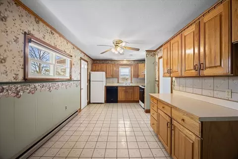 17 Trefton Dr, Braintree, MA 02184 photo 5
