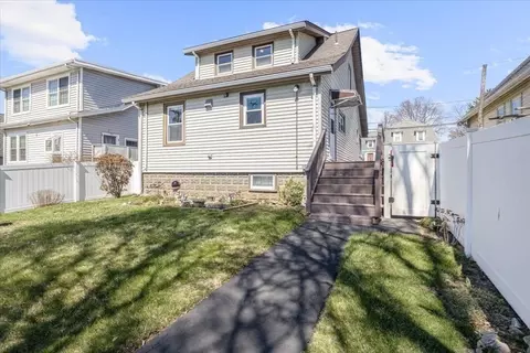 17 Trefton Dr, Braintree, MA 02184 photo 12