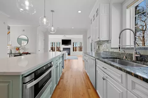 95 Gibson Ave, Dedham, MA 02026 photo 9