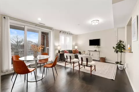 20 Chestnut St #501, Cambridge, MA 02139