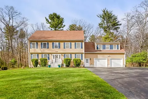 19 Moccasin Path, Haverhill, MA 01832