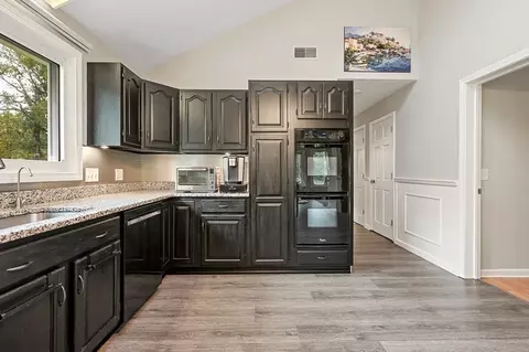 82 Central Tpke, Sutton, MA 01590 photo 11