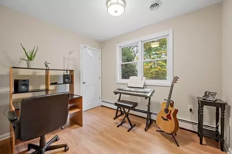 82 Central Tpke, Sutton, MA 01590 photo 32