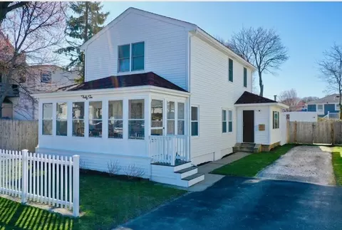 46 D, Hull, MA 02045