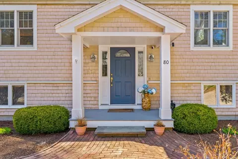 80 Walton Heath Way, Mashpee, MA 02649