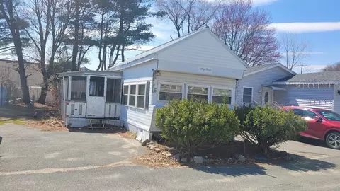 846 Broadway #6, Saugus, MA 01906