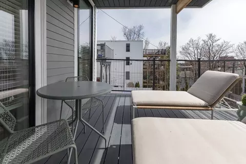 409 E 7th St #1, Boston, MA 02127 photo 5