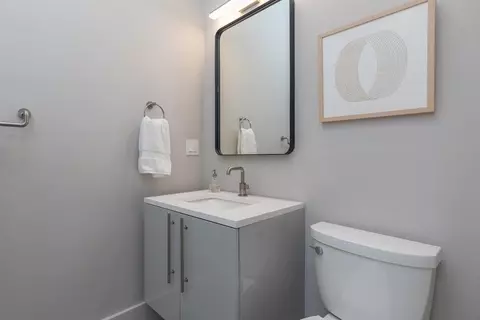 409 E 7th St #1, Boston, MA 02127 photo 32