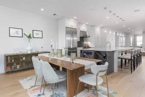409 E 7th St #1, Boston, MA 02127 photo 8