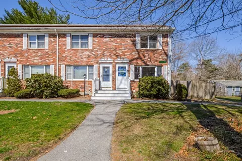 32 Robins St #32, East Bridgewater, MA 02333