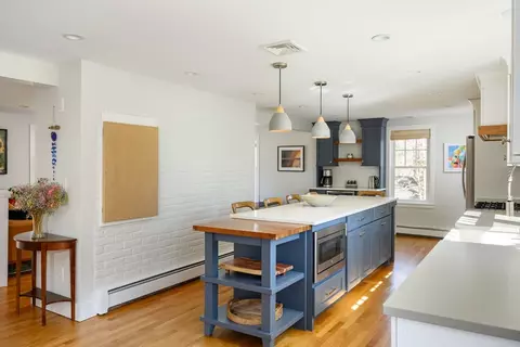Kitchen - 4 Volunteer Rd, Hingham, MA 02043 photo 2 of 5