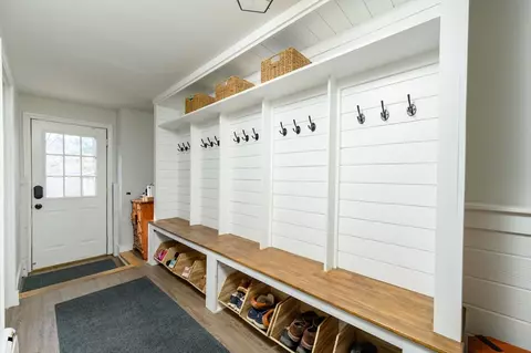 Entry Way - 4 Volunteer Rd, Hingham, MA 02043 photo 1 of 2