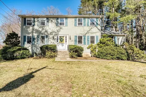 20 Colonial Dr, Framingham, MA 01701