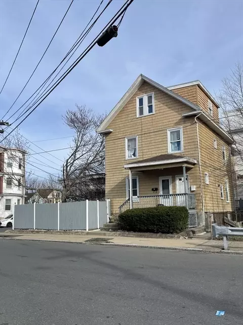 75 Baker St, Lynn, MA 01902