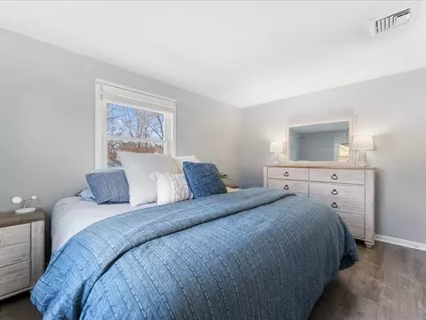 Bedroom - 5 Perkins Rd, Danvers, MA 01923 photo 3 of 8