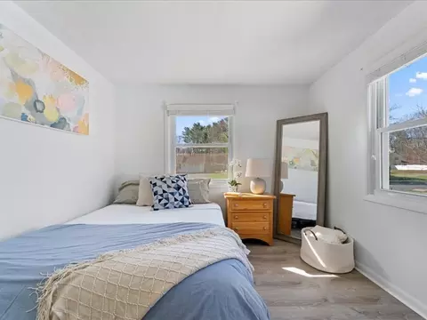 Bedroom - 5 Perkins Rd, Danvers, MA 01923 photo 5 of 8