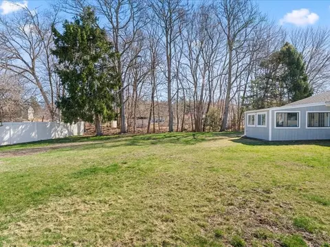Exterior - 5 Perkins Rd, Danvers, MA 01923 photo 7 of 7