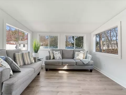 Living - 5 Perkins Rd, Danvers, MA 01923 photo 6 of 7