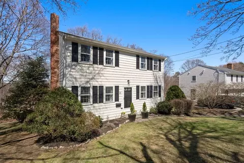 Exterior - 21 Harborview Dr, Hingham, MA 02043 photo 5 of 5