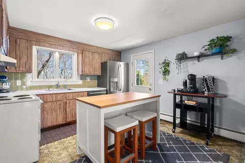 Kitchen - 21 Harborview Dr, Hingham, MA 02043 photo 1 of 2
