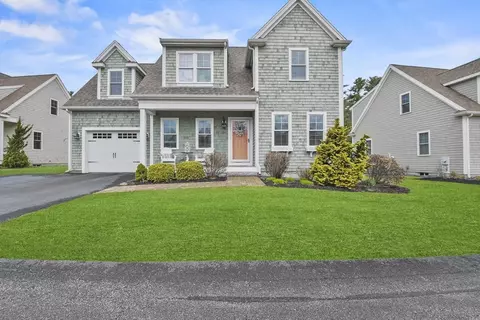 26 Fairway Dr, Kingston, MA 02364