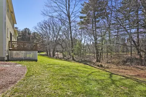 17 Henrys Path, Upton, MA 01568 photo 41