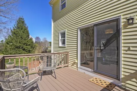 17 Henrys Path, Upton, MA 01568 photo 36
