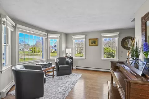 17 Henrys Path, Upton, MA 01568 photo 3