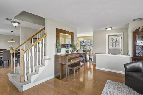 17 Henrys Path, Upton, MA 01568 photo 6