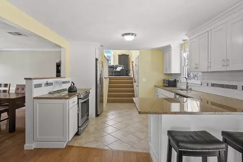 17 Henrys Path, Upton, MA 01568 photo 13