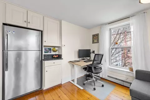 12 Davis Ct #2, Brookline, MA 02445 photo 10