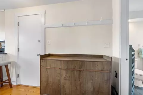 12 Davis Ct #2, Brookline, MA 02445 photo 16