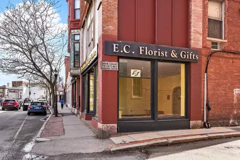 12 Davis Ct #2, Brookline, MA 02445 photo 24