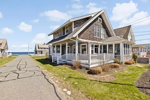 15 Puritan St, Marshfield, MA 02050