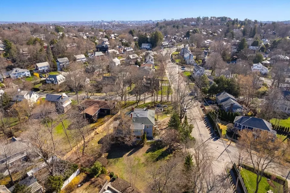 View/Area - 303 Ward St, Newton, MA 02459 photo 3 of 5