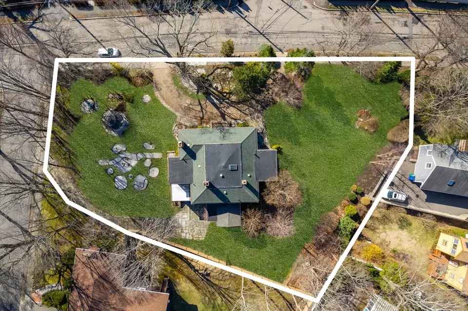 View/Area - 303 Ward St, Newton, MA 02459 photo 5 of 5