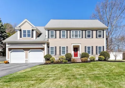 3 Myrna Rd, Lexington, MA 02420