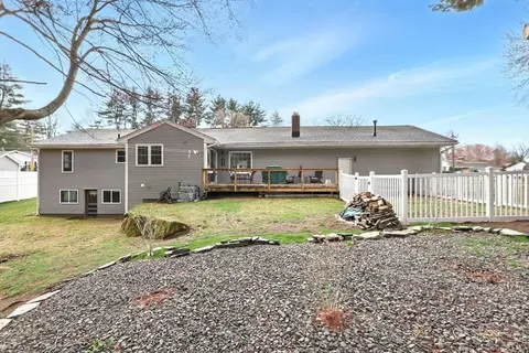 56 Tallyho Dr, Springfield, MA 01118 photo 34