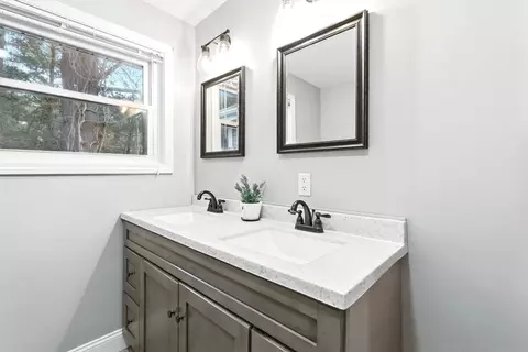 56 Tallyho Dr, Springfield, MA 01118 photo 26