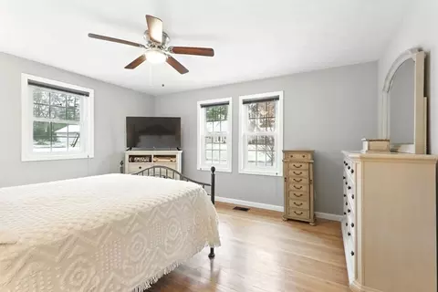 56 Tallyho Dr, Springfield, MA 01118 photo 21