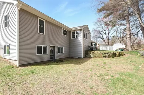56 Tallyho Dr, Springfield, MA 01118 photo 37