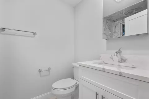 163 Clay St #2, Quincy, MA 02170