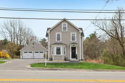 Exterior - 53 Stage Rd, Hampstead, NH 03841 photo 15 of 18