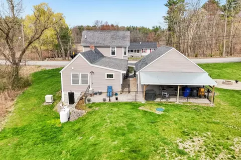 Exterior - 53 Stage Rd, Hampstead, NH 03841 photo 3 of 18