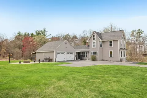 Exterior - 53 Stage Rd, Hampstead, NH 03841 photo 12 of 18