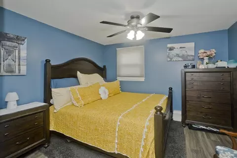 279 Bostwick Ln, Chicopee, MA 01020 photo 12