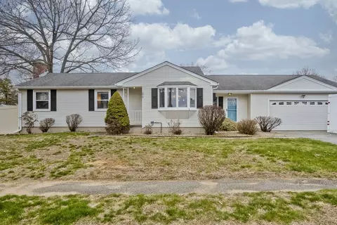 279 Bostwick Ln, Chicopee, MA 01020