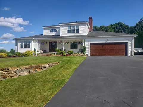 1 Mathew Cir, Millbury, MA 01527