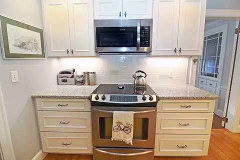 74 Page Rd, Needham, MA 02492 photo 5