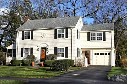 74 Page Rd, Needham, MA 02492 photo 2